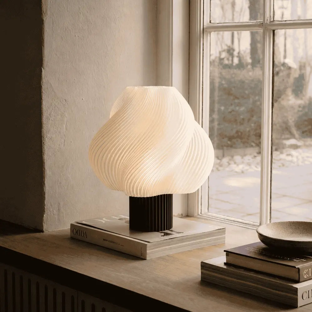 Curvella Spiral Table Lamp