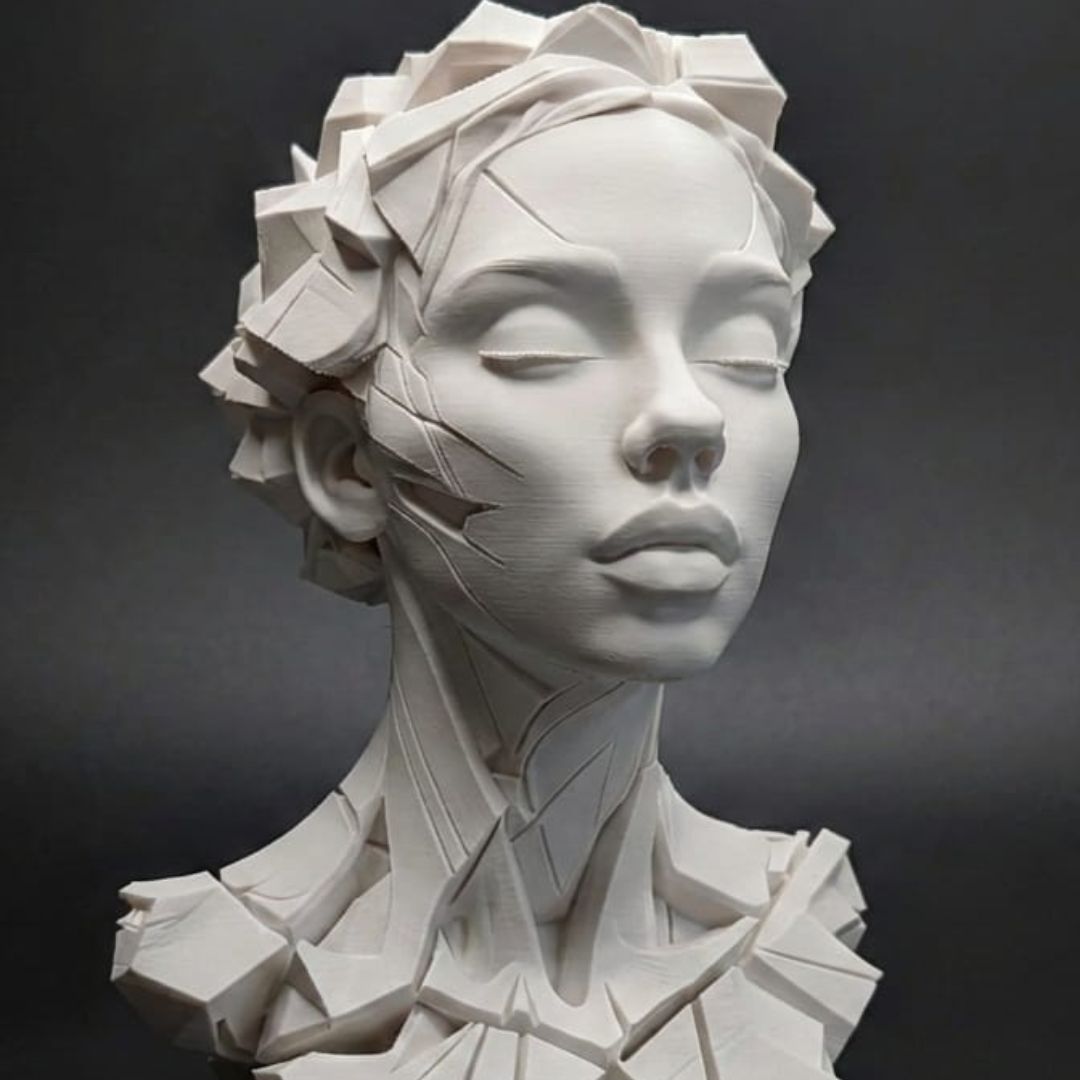Fragmented Serenity – Modern Geometric Sculpture