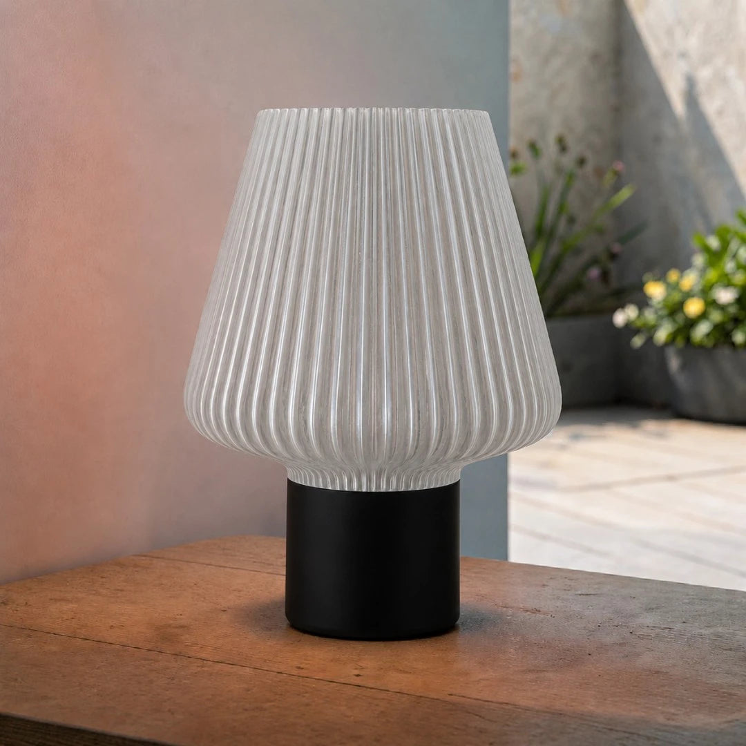 Élan Fluted Table Lamp