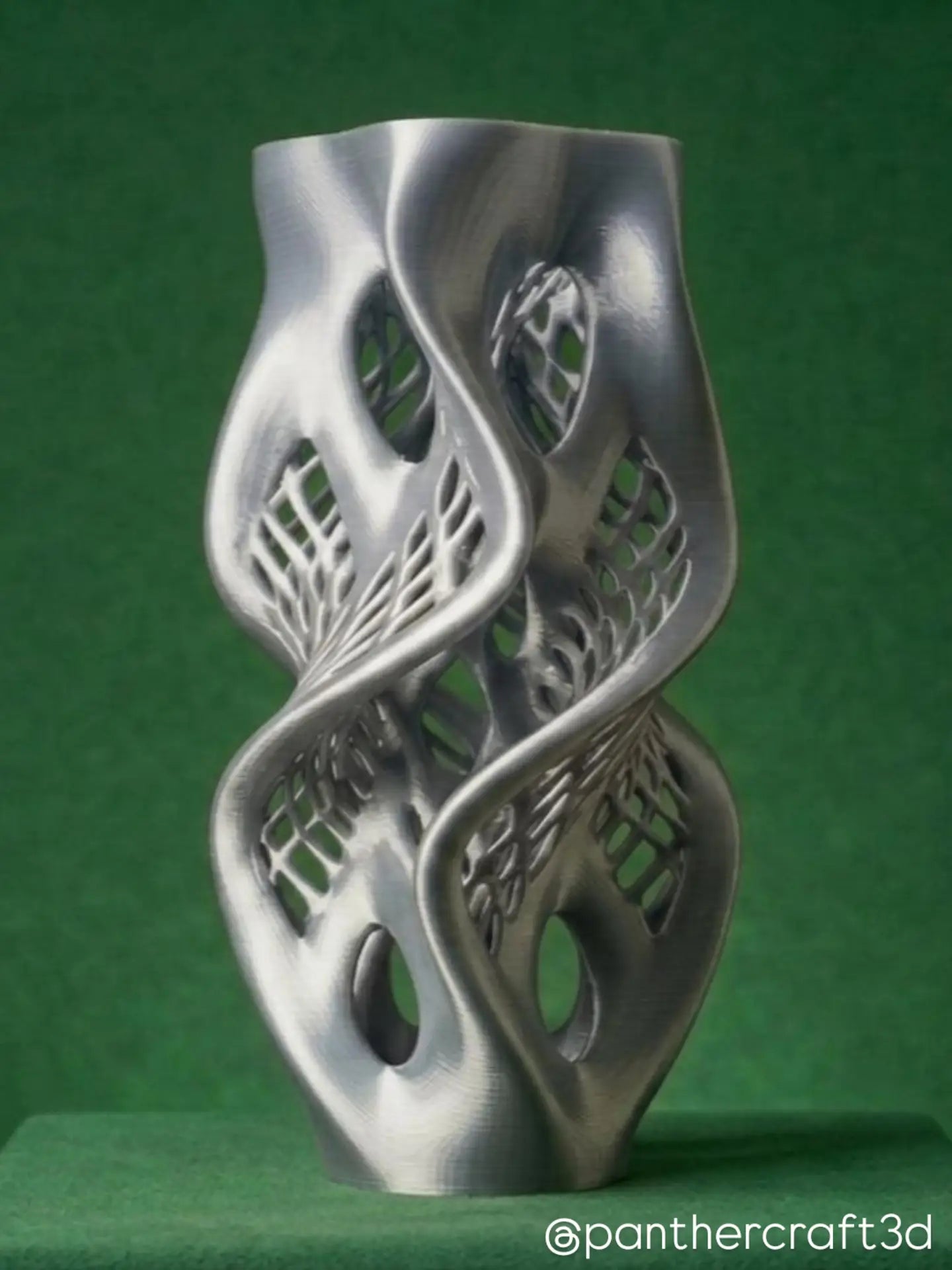 Galaxy Twist Lattice Vase