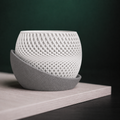 Twiste Planter – Sculptural Designer Pot